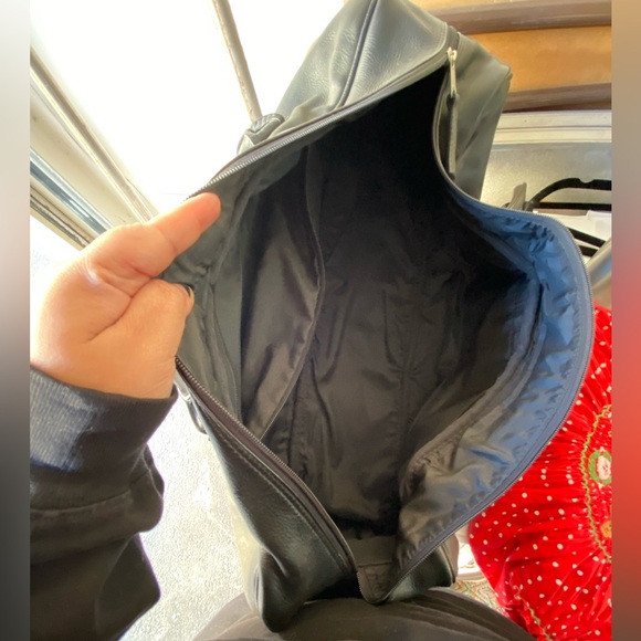 Latico Leather Black Barrel Duffle Bag Striped - Picture 10 of 12